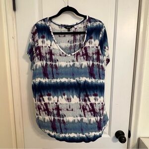 Simply Vera Vera Wang Blue and Purple Short Sleeve Tee